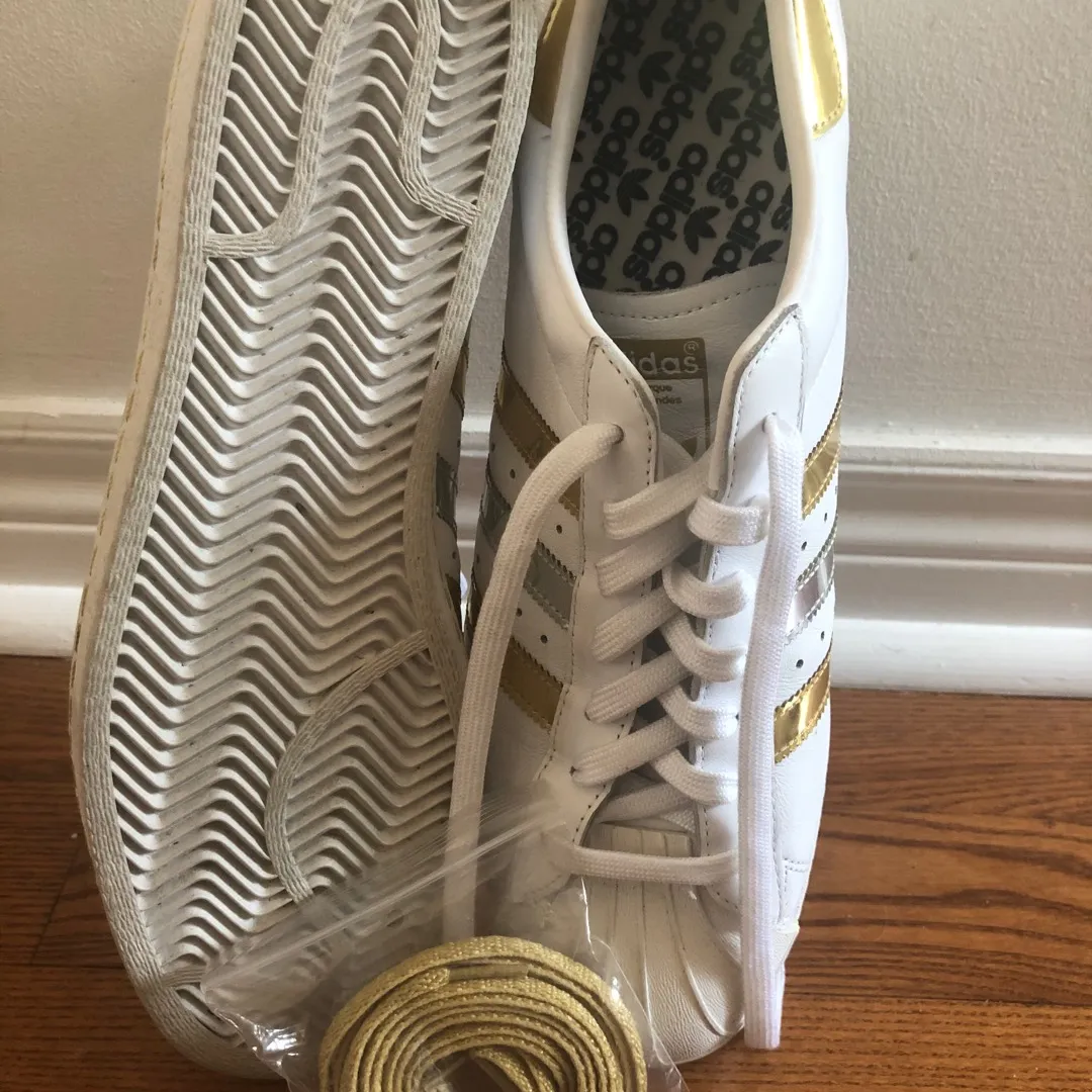 Adidas Gold & Silver Shoes Men’s 12.5 photo 6