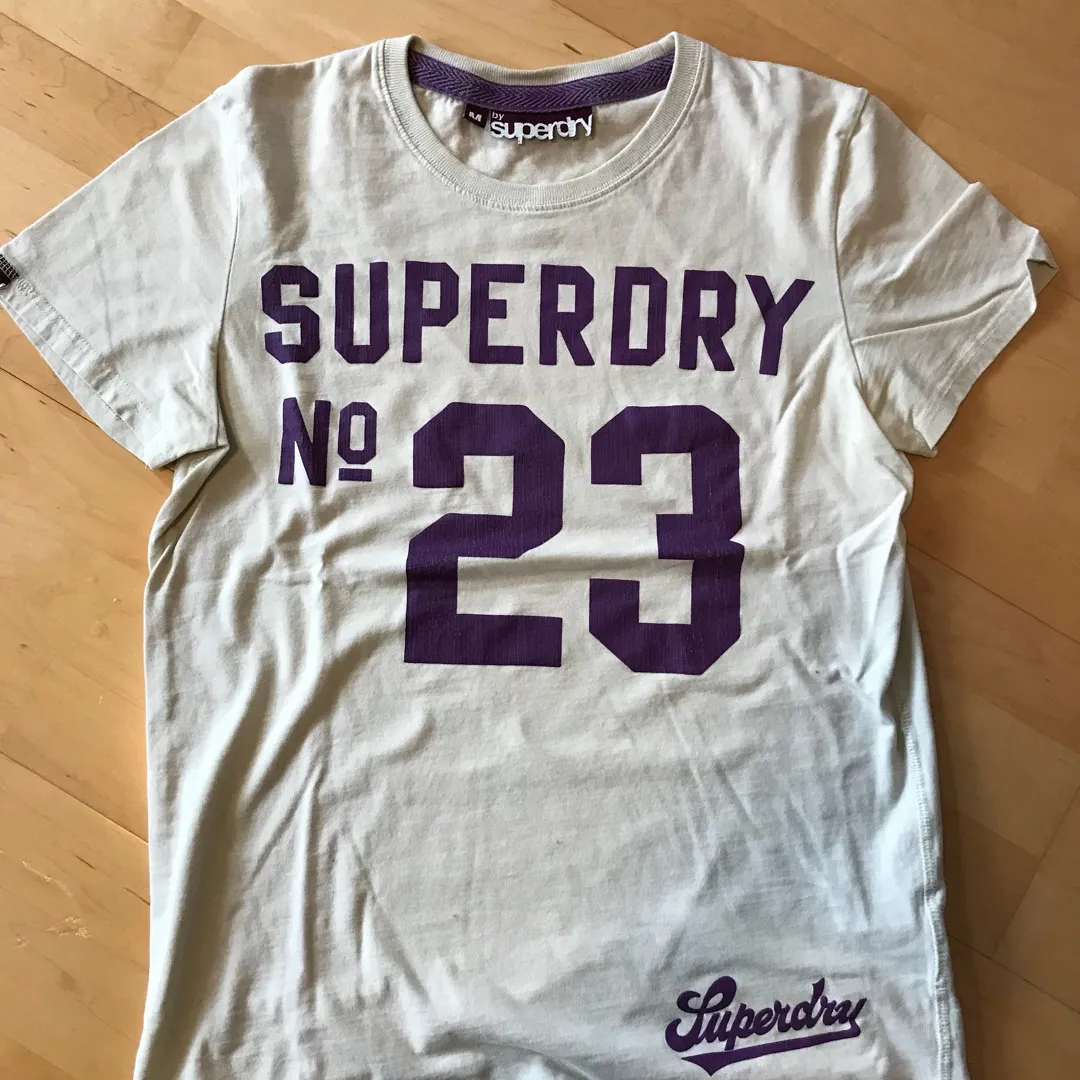 Men’s Superdry Tshirt photo 1