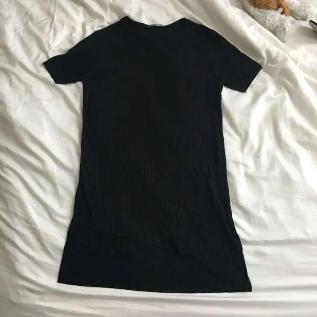 Zara S Asymmetrical Long Black Tshirt photo 1