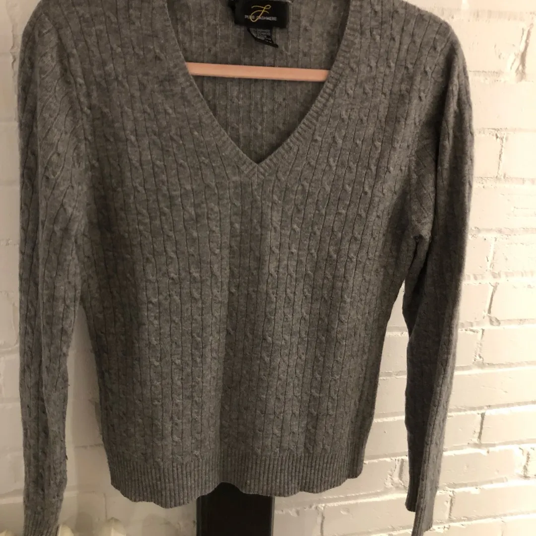 Grey Cashmere Sweater photo 1