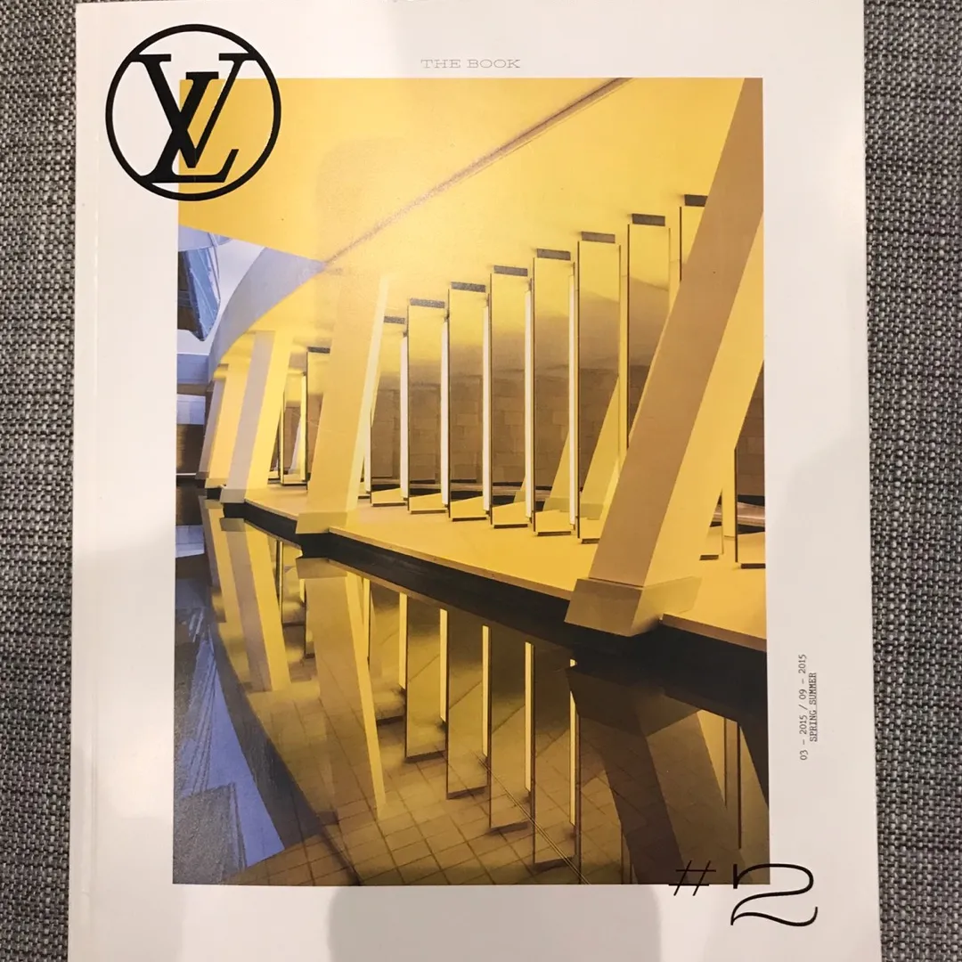 Louis Vuitton Magazines “LV The Book” photo 1