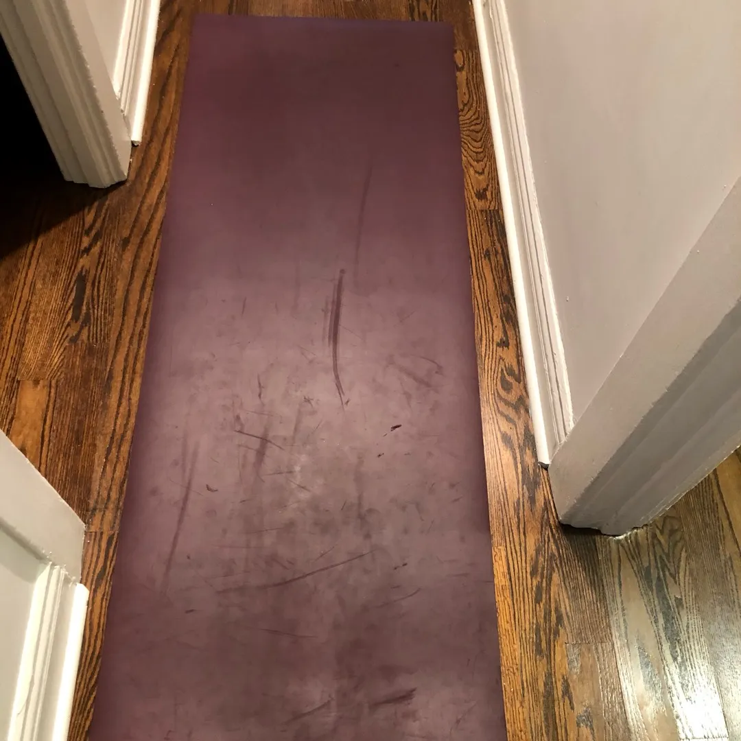 ‘the reversible mat’ 5mm lululemon yoga mat purple photo 3