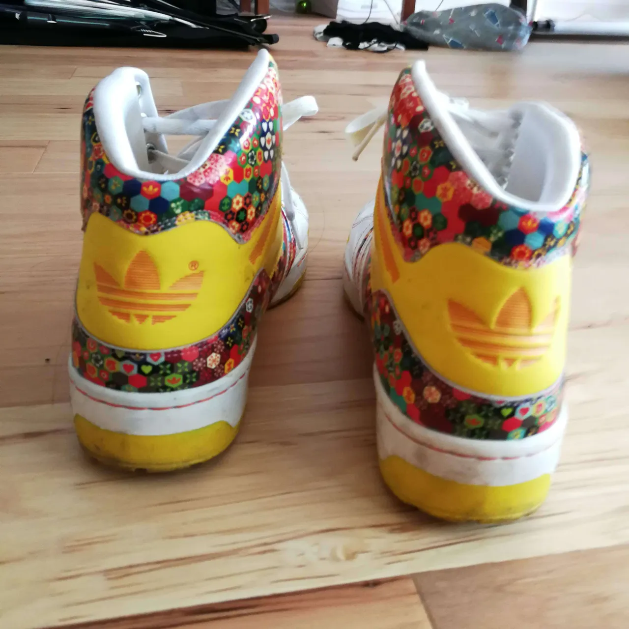 Adidas Yellow Floral High-Top Women's Sneakers (Size 10) photo 3