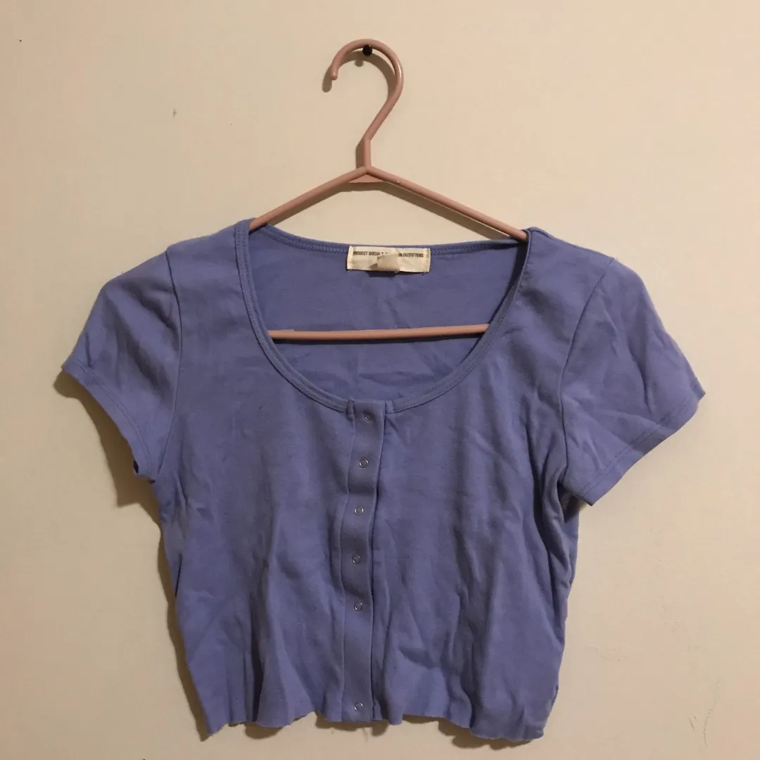 urban outfitters crop top photo 1