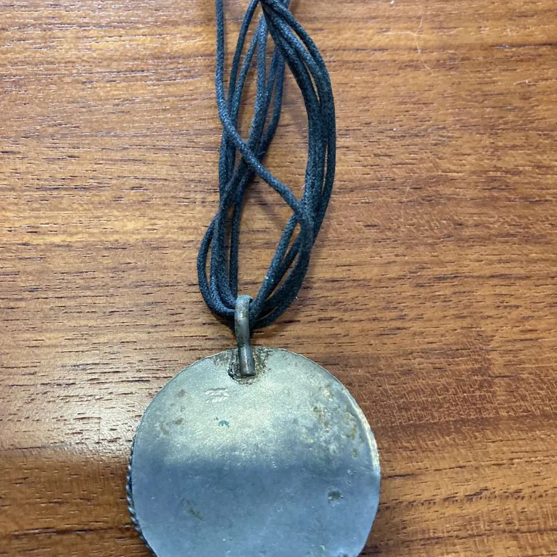 Beaded medallion necklace photo 4