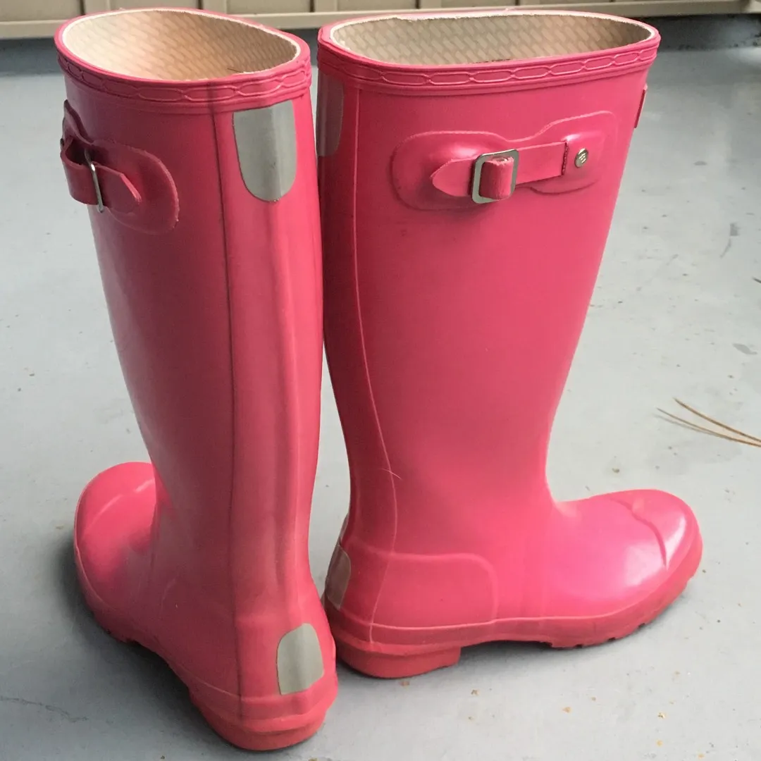 Hunter Rain Boots Size 5 photo 3