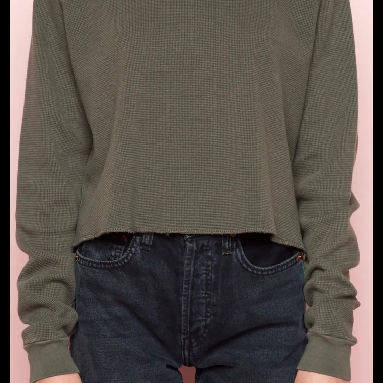 Brandy Melville Green Thermal Waffle Knit. photo 1