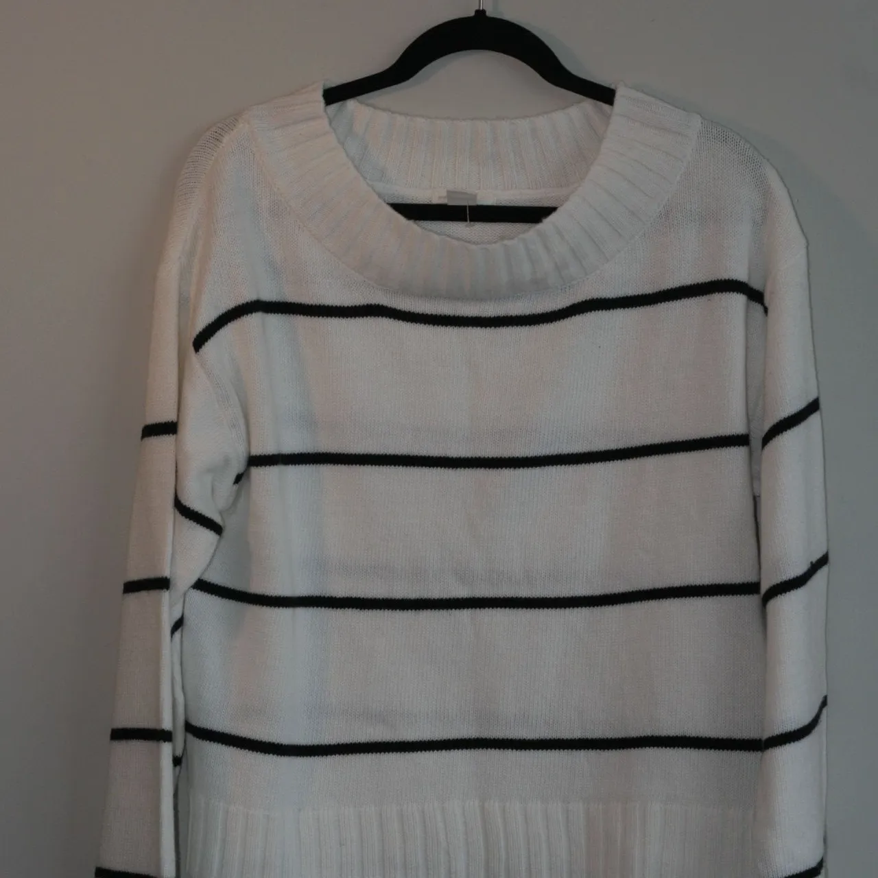 H&M Sweater photo 1