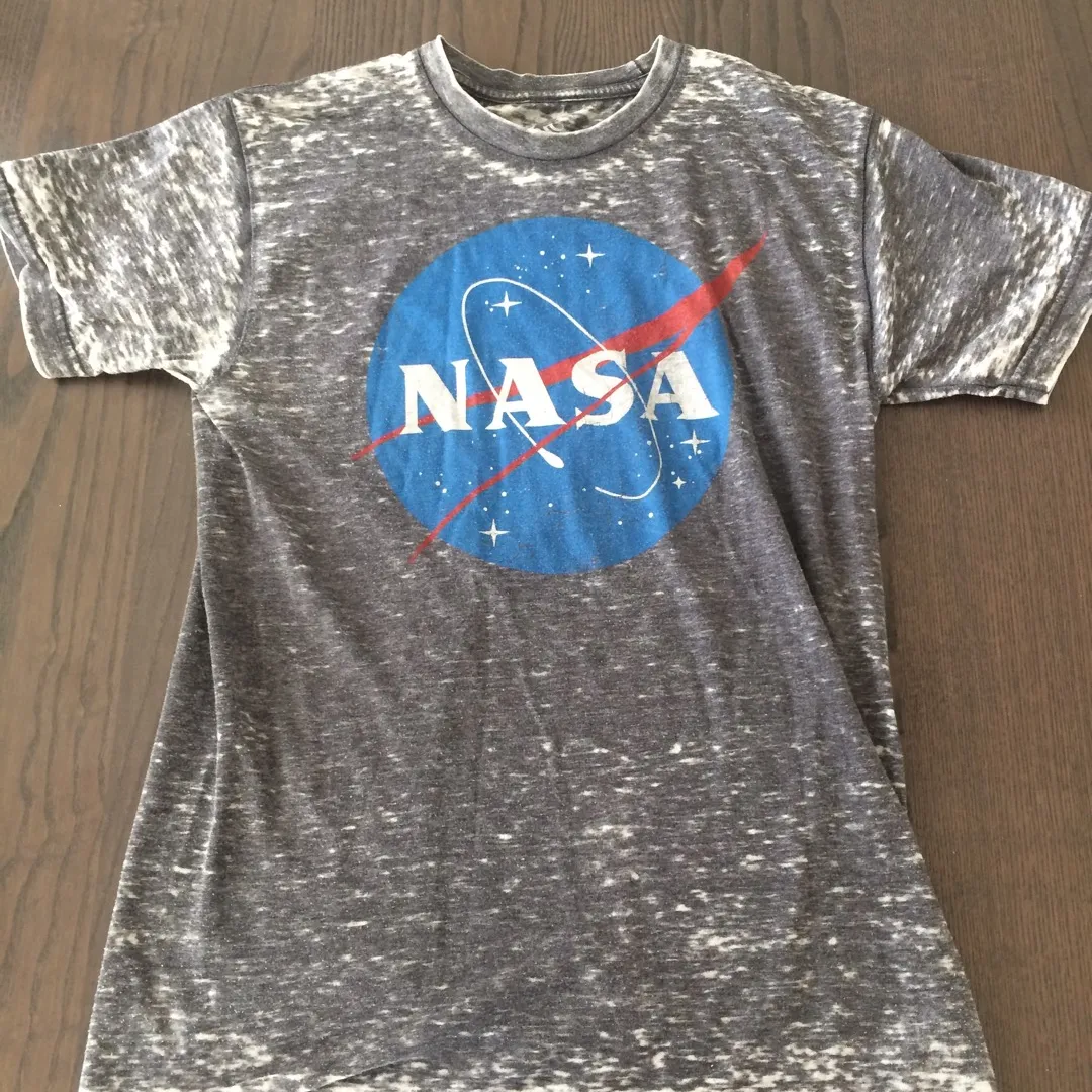 NASA Shirt photo 1