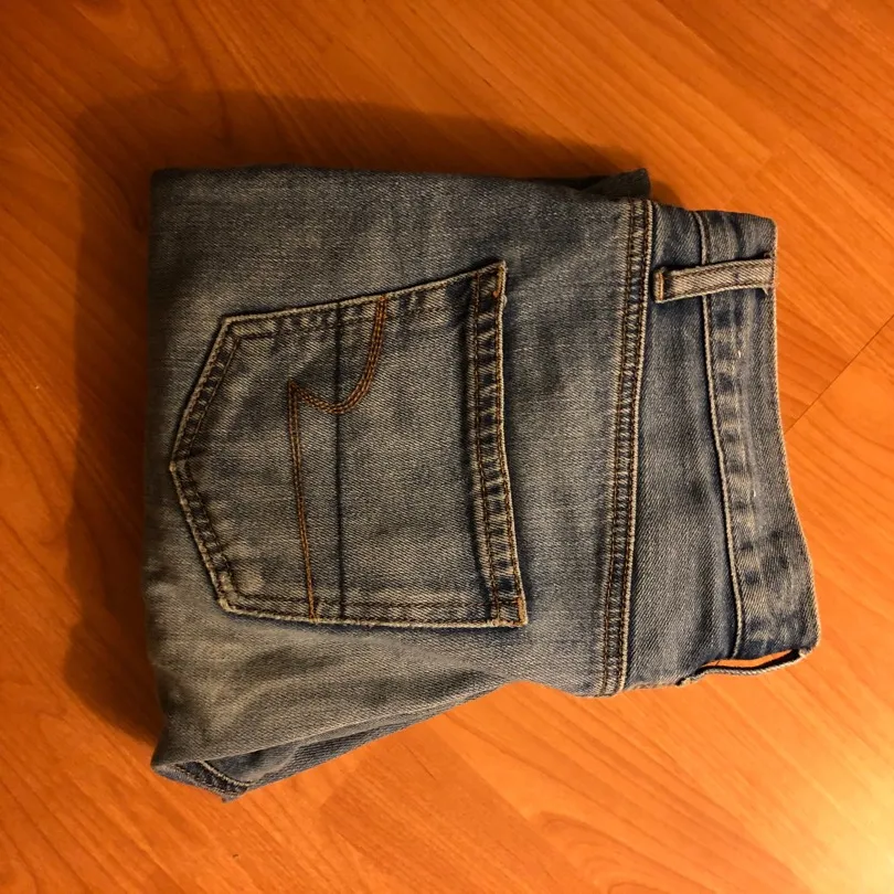 Jeans AE (Size 2) photo 4