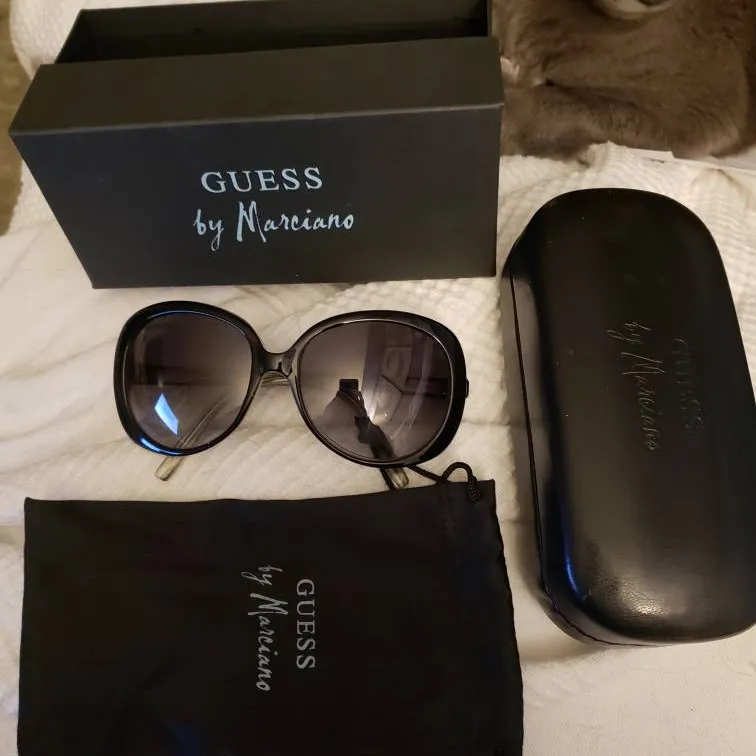 Guess By Marciano Sunglasses photo 6
