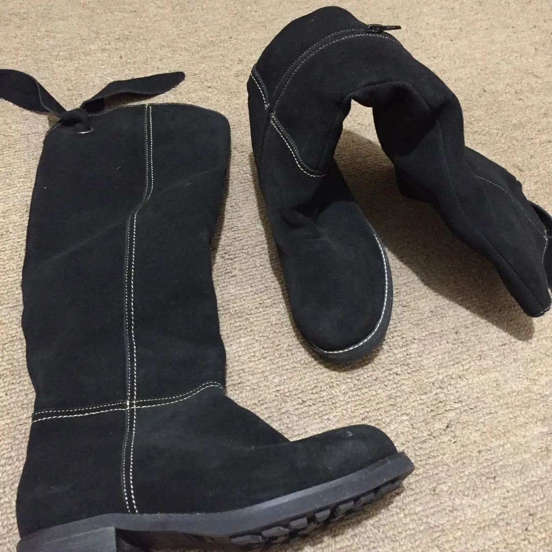 Knee High Winter Boots Size 7 photo 1