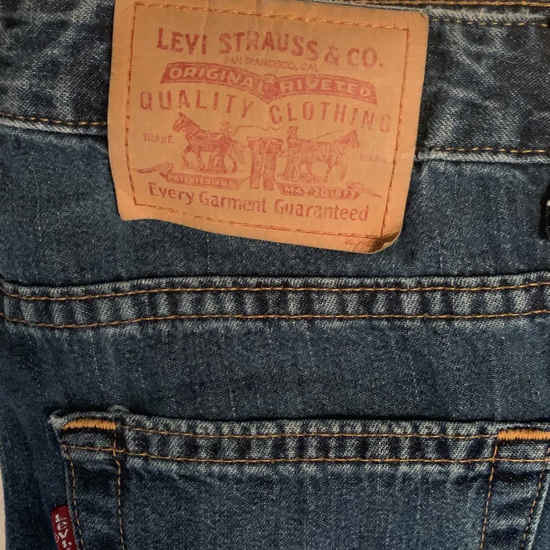 Levi’s Jeans Size 5 photo 1