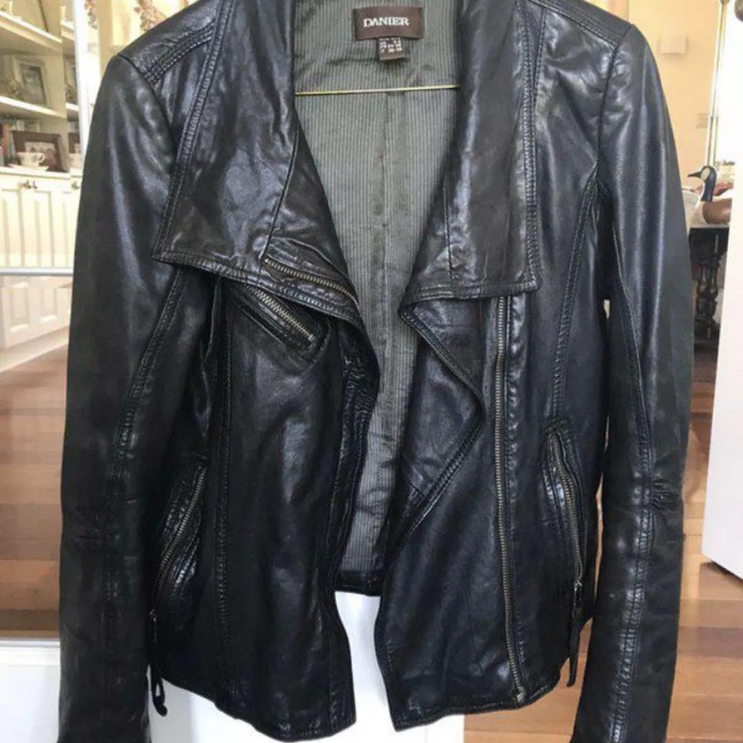 REPOST / #lastchance Danier Black Leather Jacket photo 1