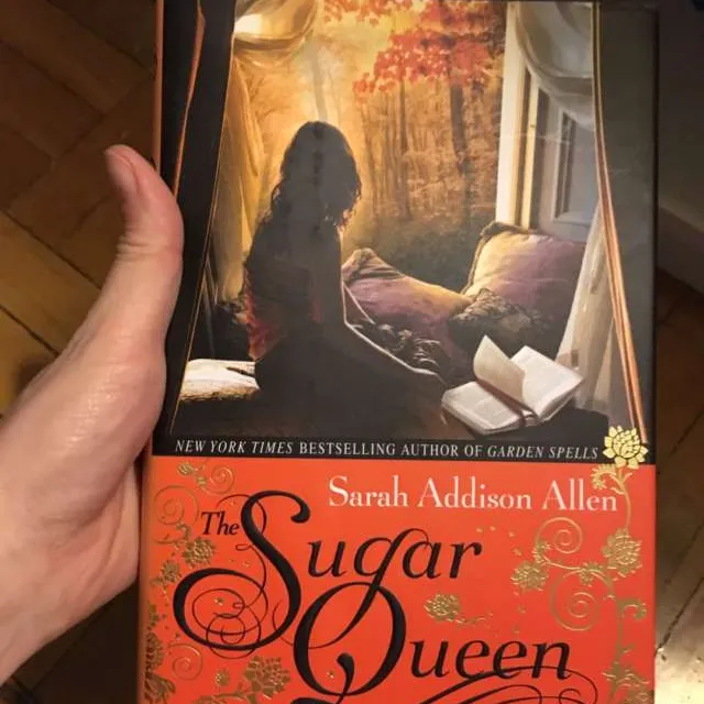 The Sugar Queen (hardcover) photo 1
