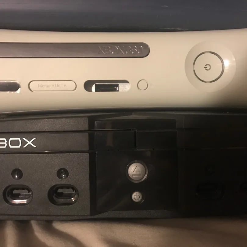Xbox and Xbox 360 photo 1