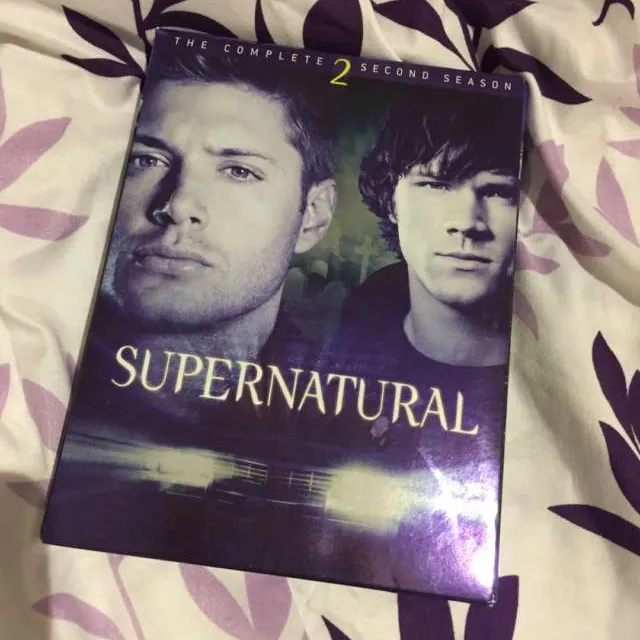 Supernatural Season 2 DVD photo 1