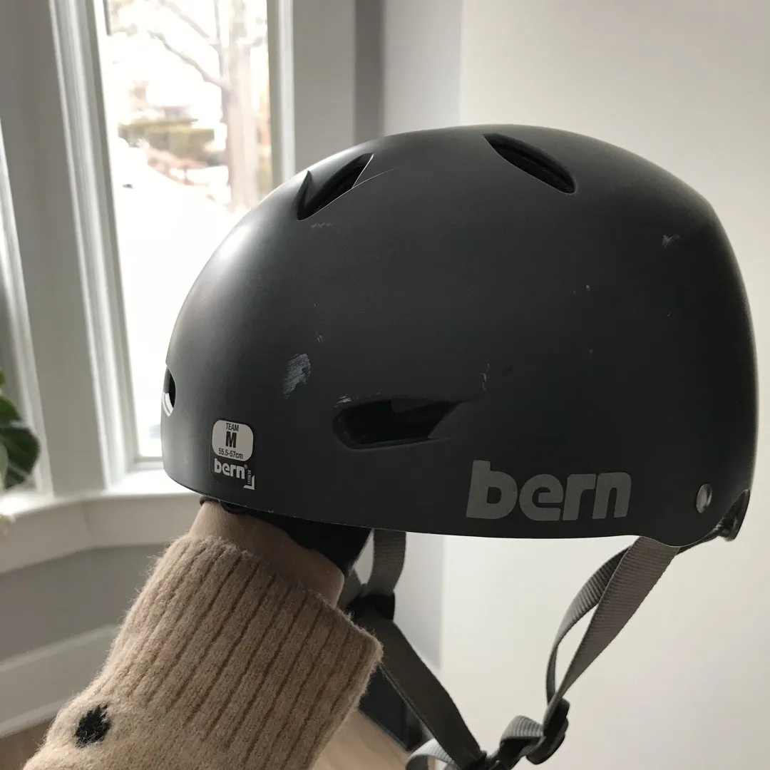BERN Bike helmet photo 1