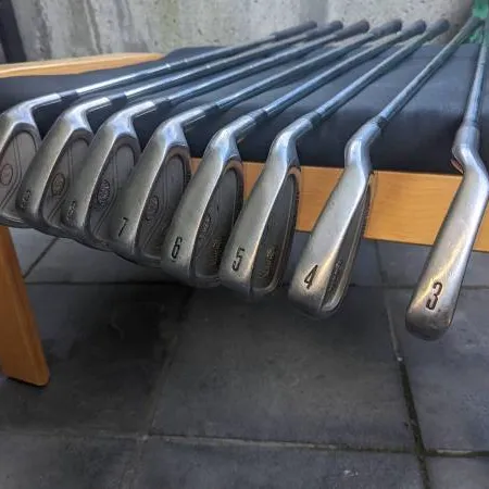 Whole Set of Golf Clubs and Bag photo 1