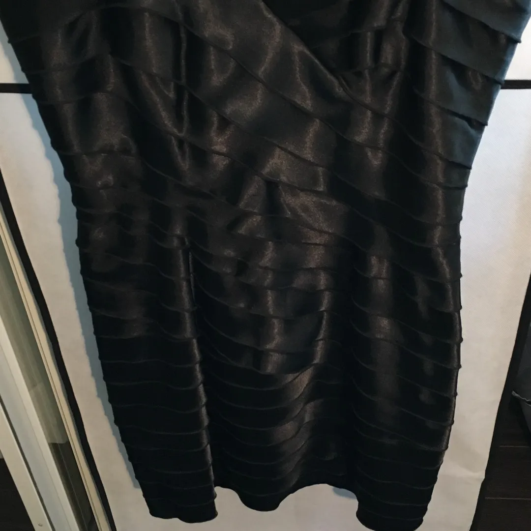 Bnwt Strapless Silk Look Dress From Bcbg Tags On photo 7