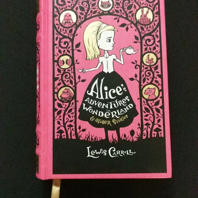 Alice In Wonderland Pink And Gold Edition photo 1