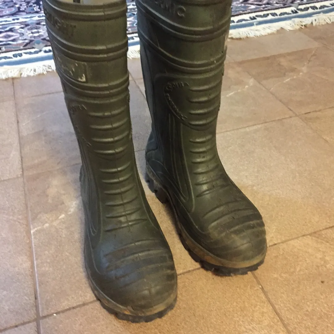 Cofra Steel Toe Rubber Boots Men’s 11 photo 1