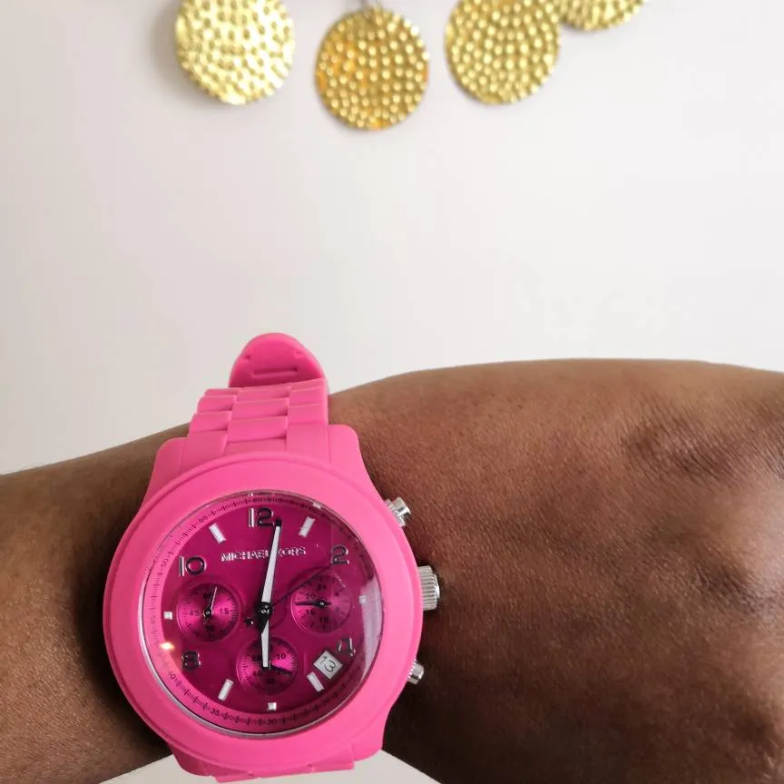 Michael Kors Pink Watch photo 1