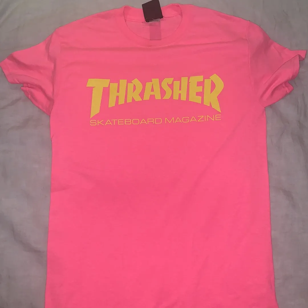 Thrasher Pink Short Sleeve Shirt (size medium) photo 1