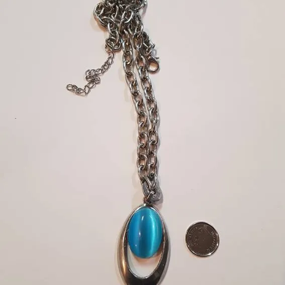 Blue Stone In Silver Necklace - Collier Argent Avec Pierre Bleu photo 1