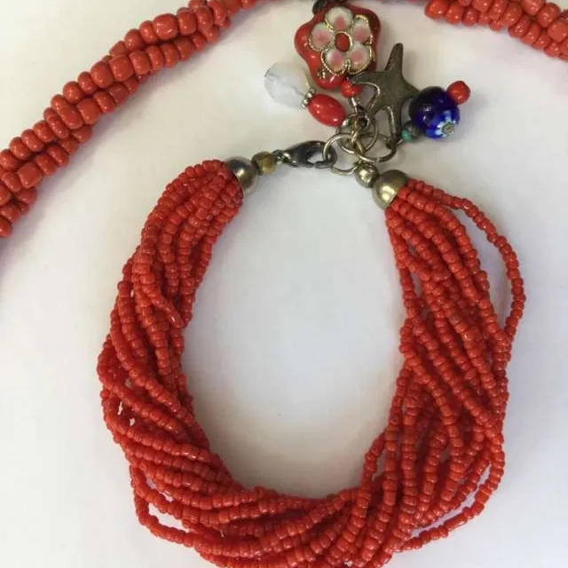 Red Necklace And Bracelet photo 3
