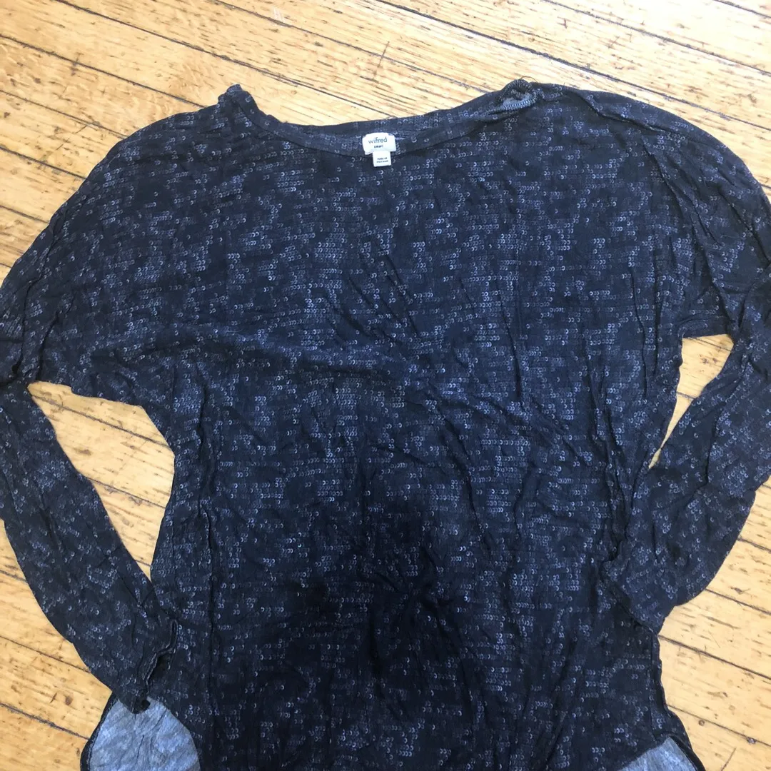 🦄Wilfred Shirt (split Back) photo 1