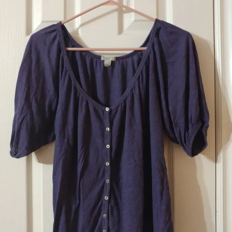 Size XL Purple Button Up T-shirt photo 1