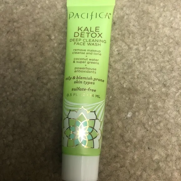 new Pacifica kale detox deep cleansing face wash 0.5oz/ 14oz photo 1