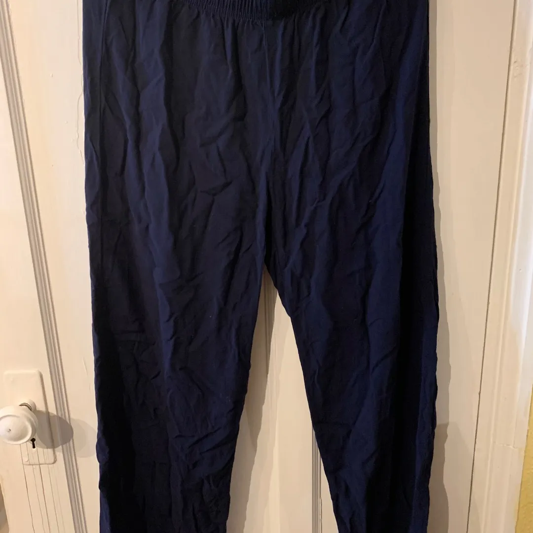 Size Medium And Large Pants photo 1