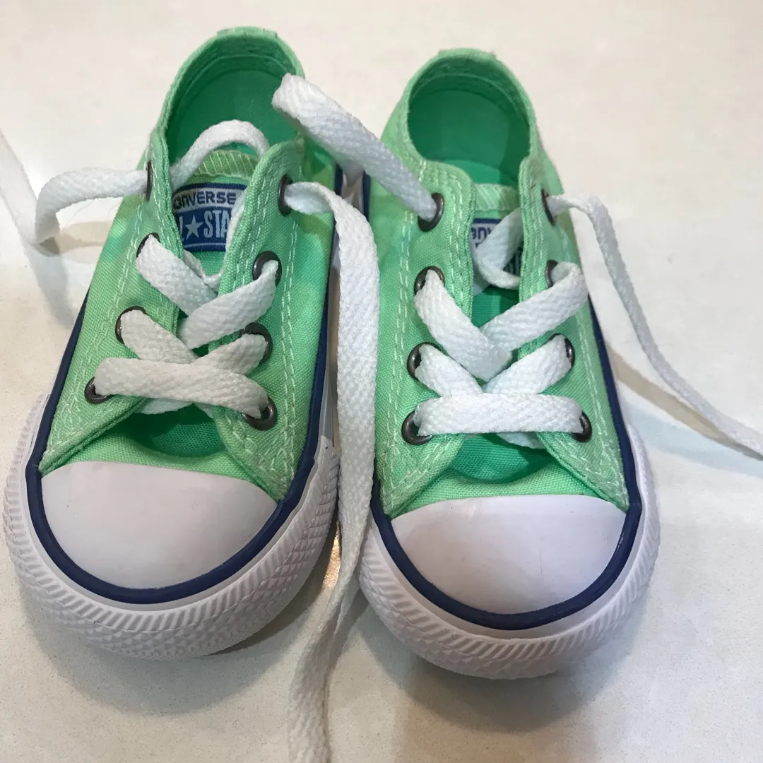 New Toddler converse All Star Shoes photo 1