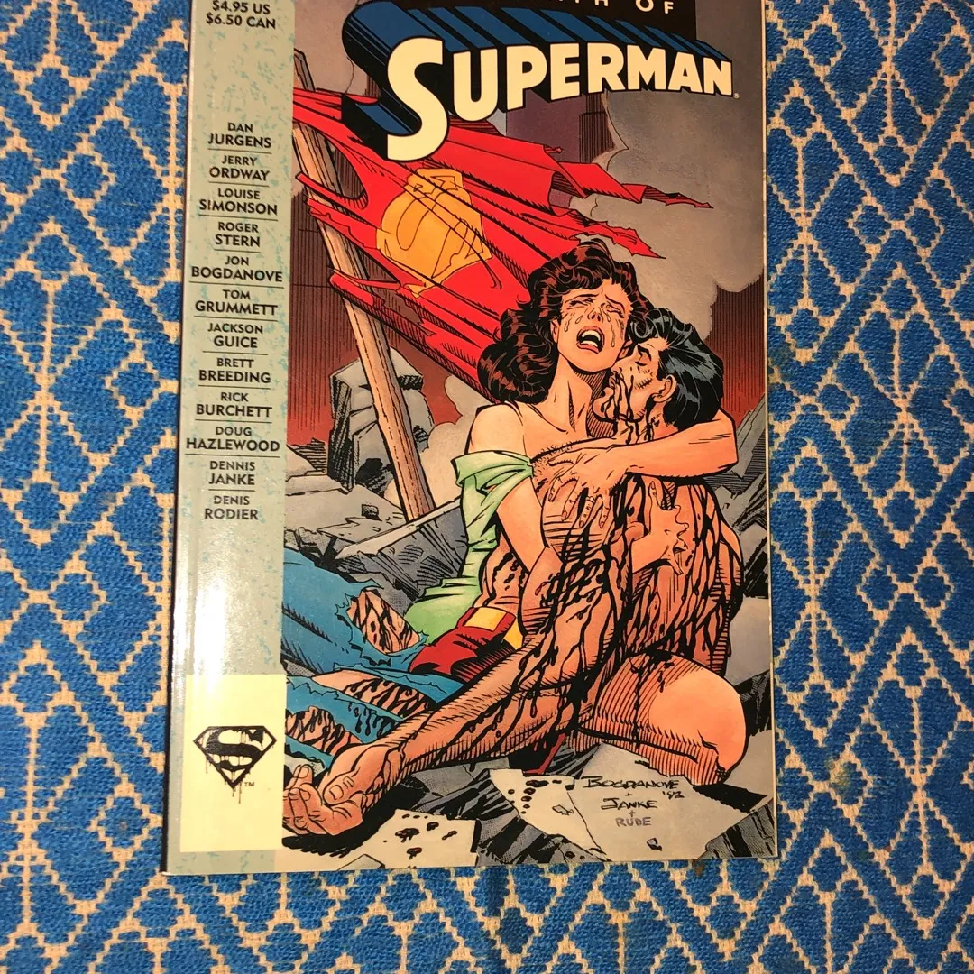 The death of Superman DC comic photo 1