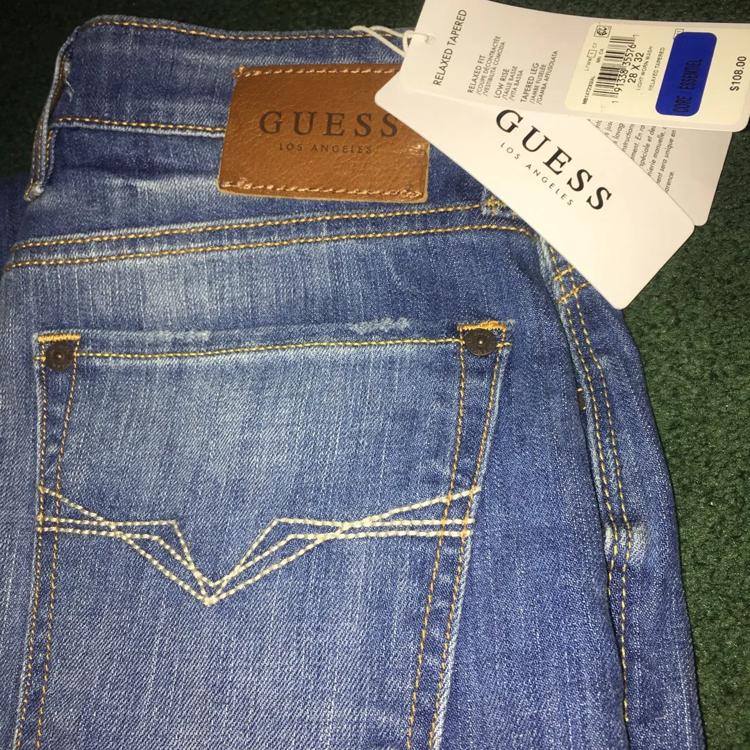 *NEW* Guess Jeans (NEVER WORN) photo 1