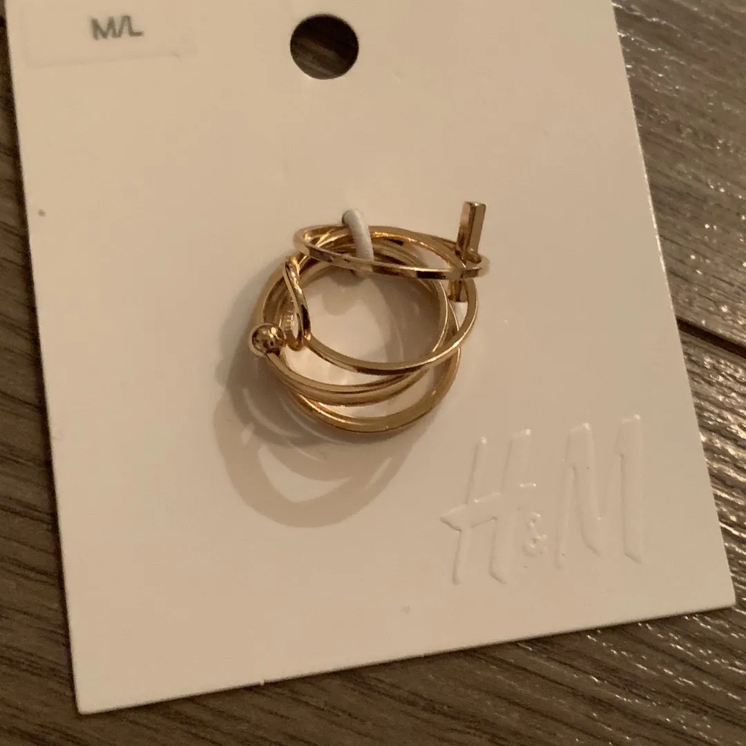 Stackable H&M Ring Set photo 1