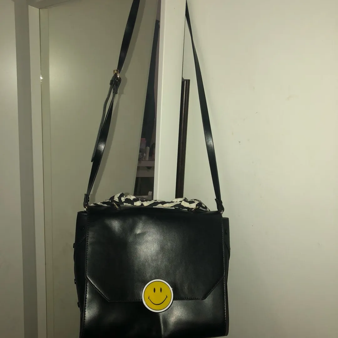 Zara Crossbody Side Bag - Black photo 6