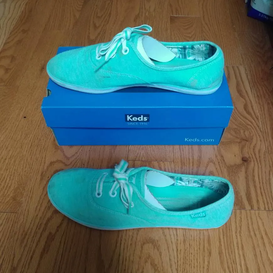 Size 11 Womens Keds Sneakers photo 1