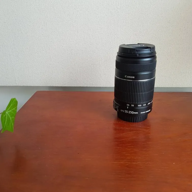 Canon EFS 55-250mm Lens photo 1