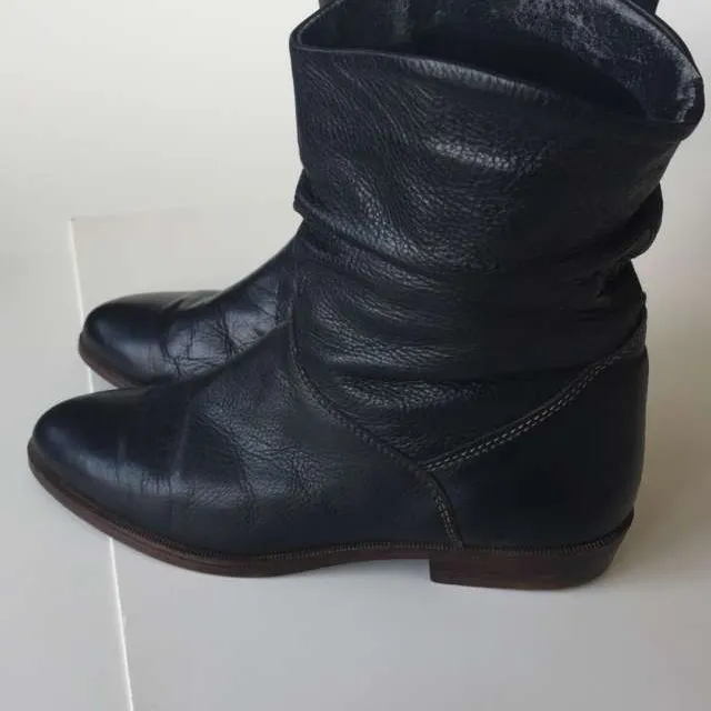 Creuport Leather Booties photo 1
