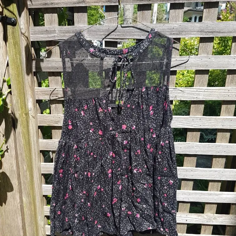 Floral Top (Small - 10) photo 1