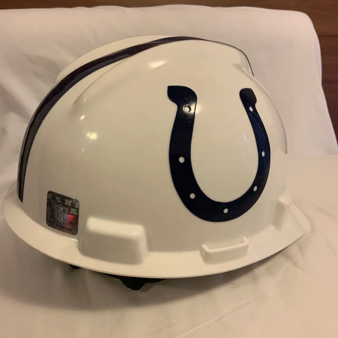 BN NFL Indianapolis Colts Construction Helmet photo 1