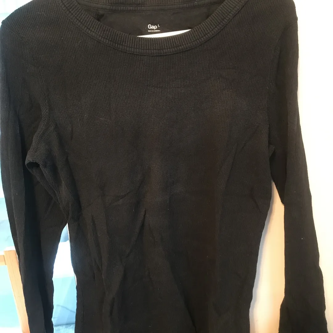 Comfortable GAP Brand Black Large Sweatshirt Shirt Sleeve photo 1