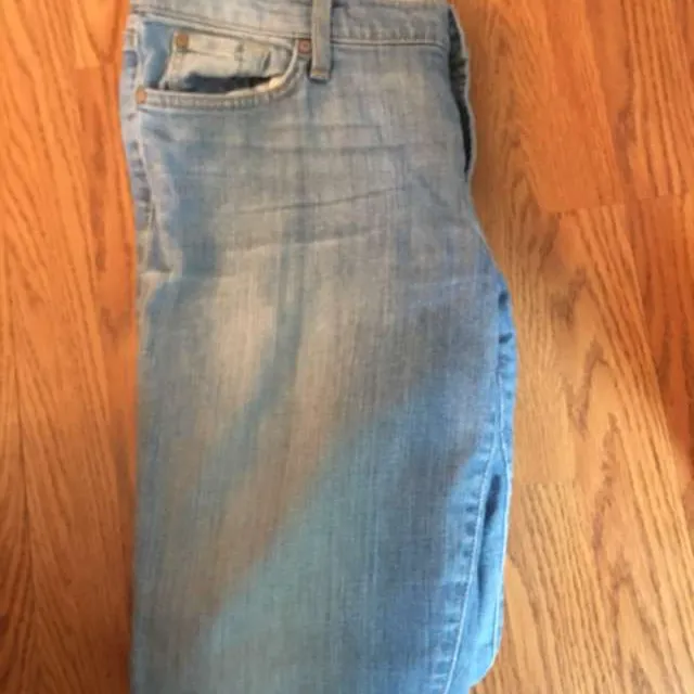 7 For All Mankind Size 31:Light Blue Jean photo 1