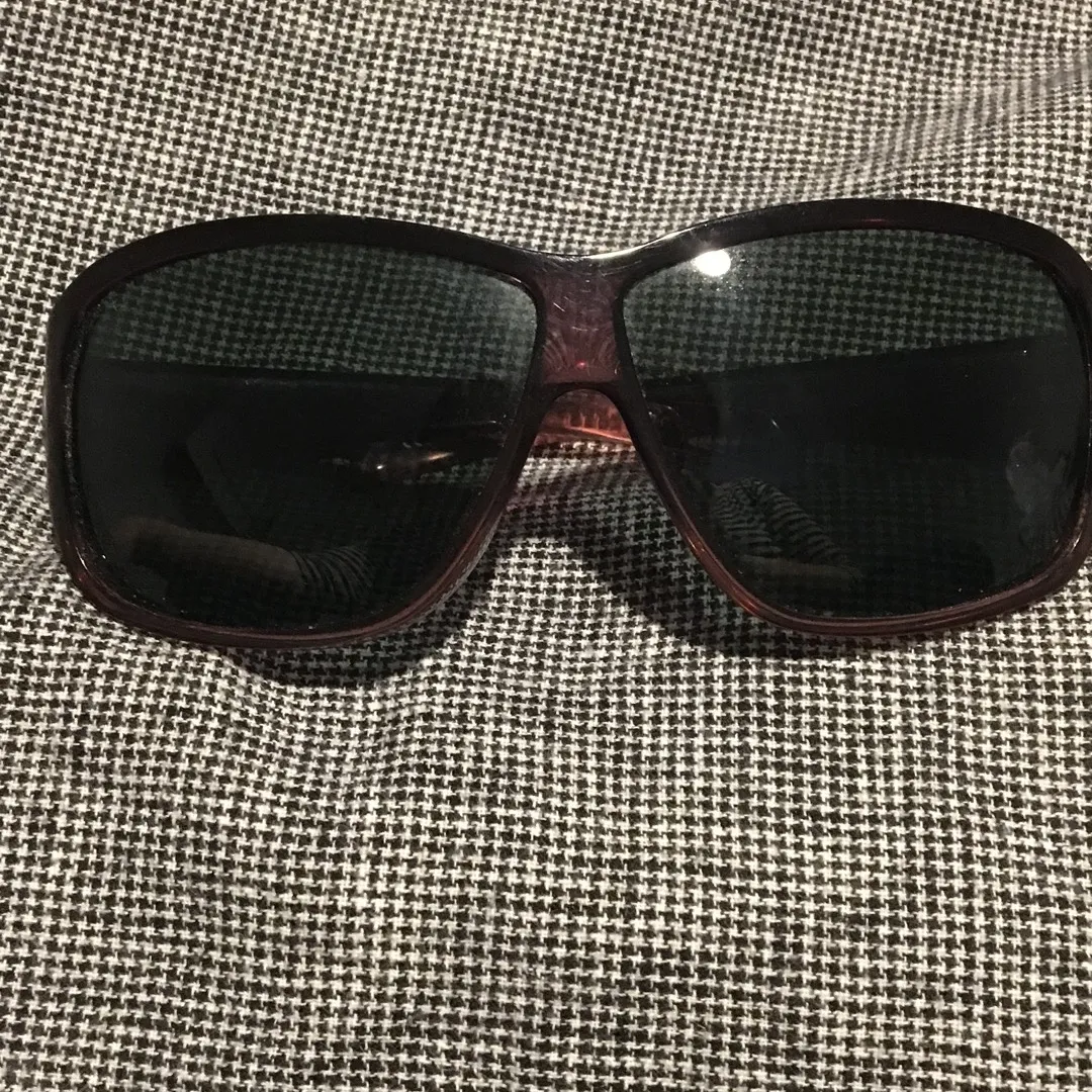 Real Gucci Sunglasses photo 3