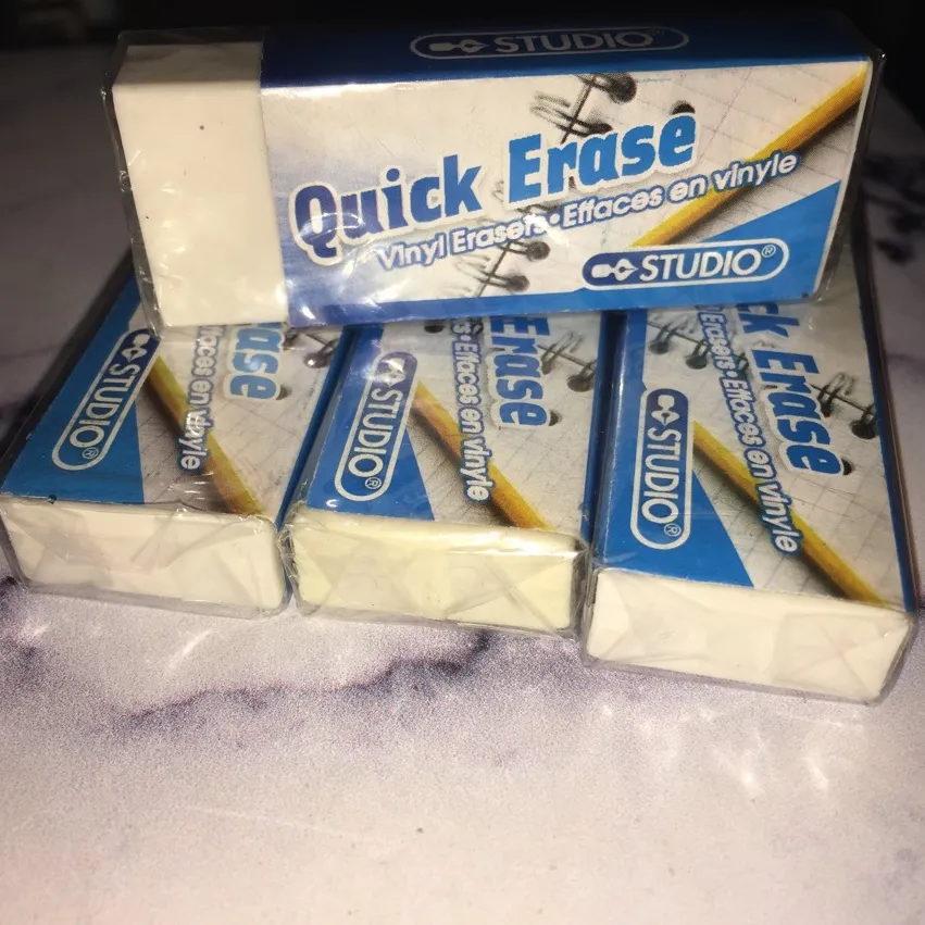 4 Erasers photo 1