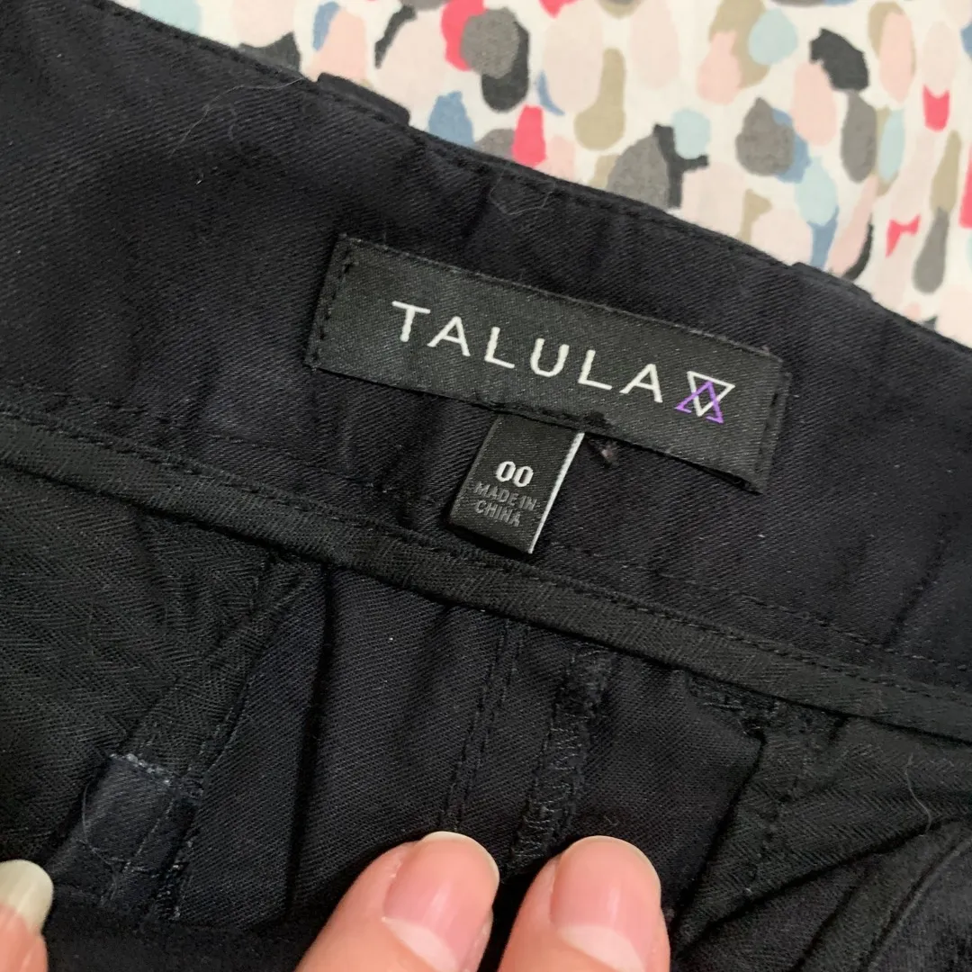 Talula Shorts Size 00 photo 3