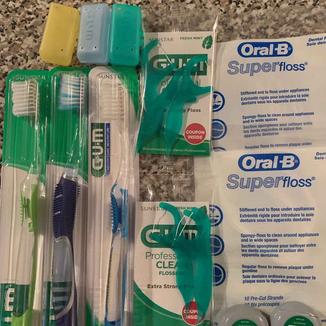 Free Toothbrushes And Floss photo 1